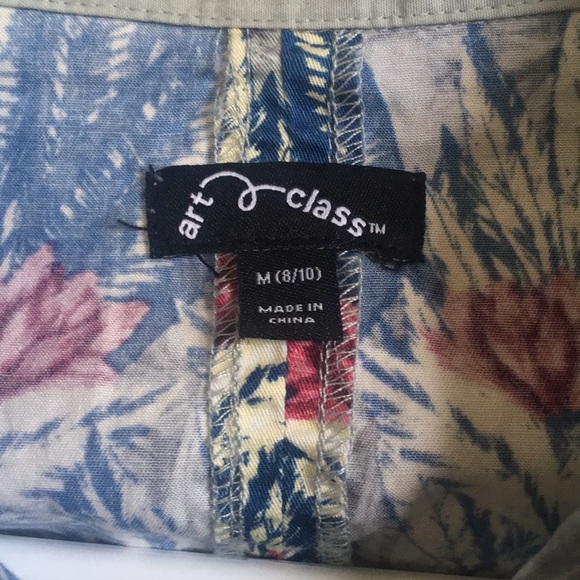 Boys Floral Collar Button-up (size M, 8/10) - Picture 2 of 5